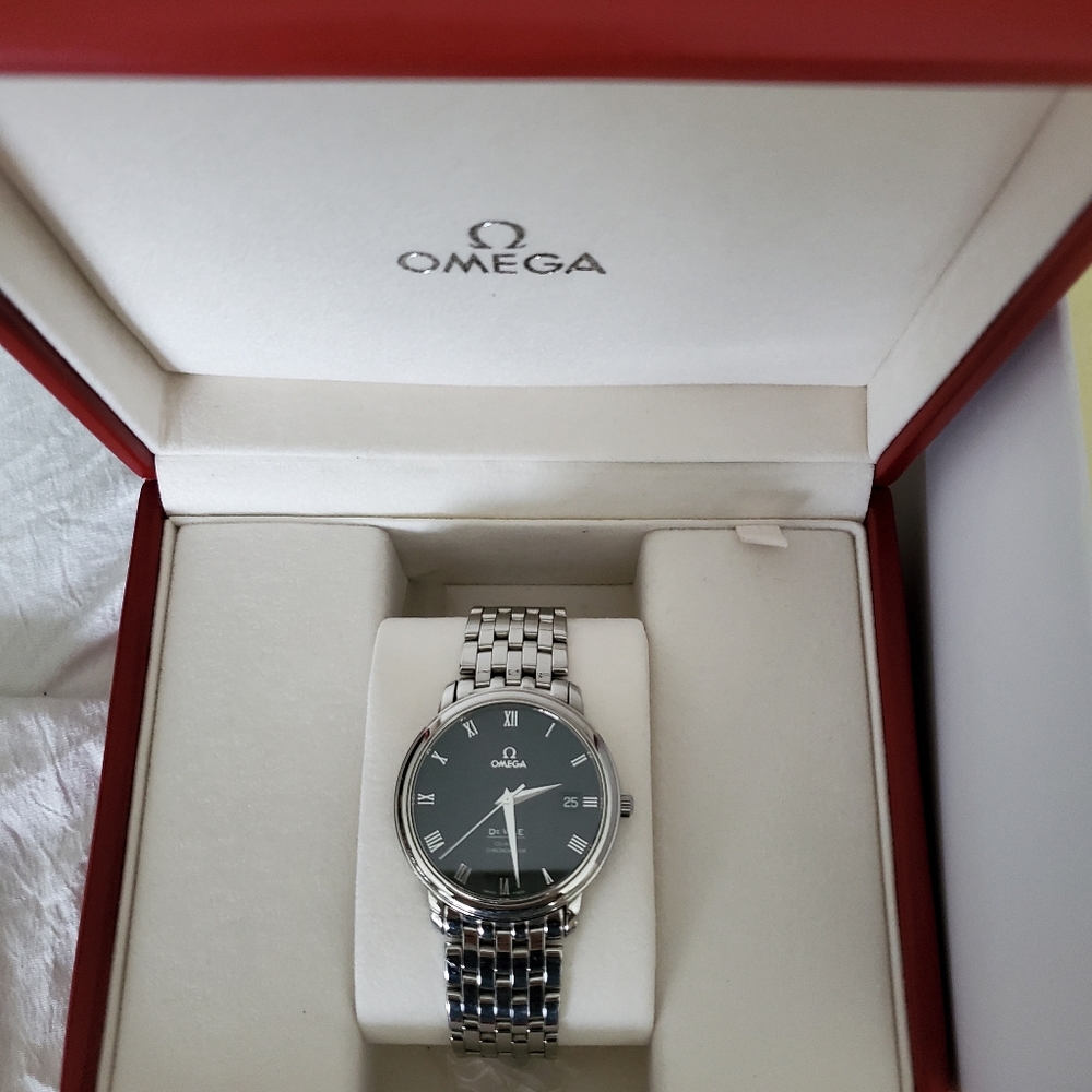 Omega De Ville Prestige Men's Dress Watch